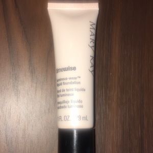 Mary Kay luminous wear liquid foundation BRONZE 7